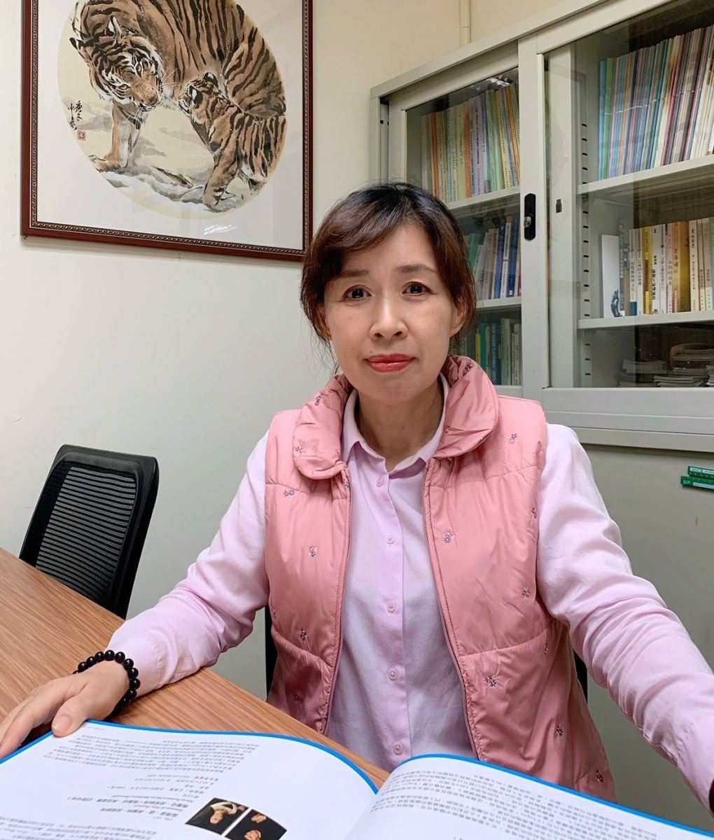 胡延薇